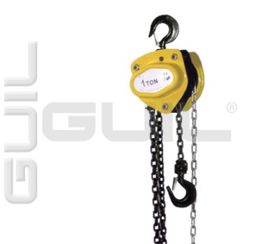 MANUAL CHAIN HOIST WITH A MAXIMUM LIFTING CAPACITY OF 1.000 kg. LOAD CHAIN: 6 m